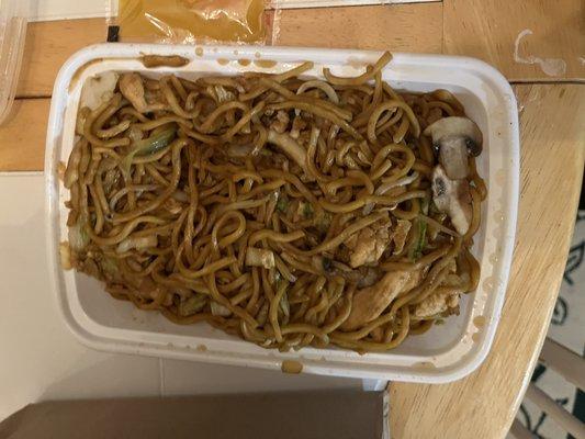 Chicken Lo Mein