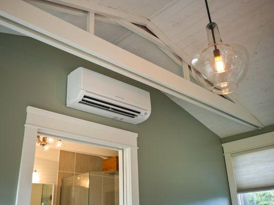 Mitsubishi Ductless offer heating and cooling benefits that make any home comfortable.