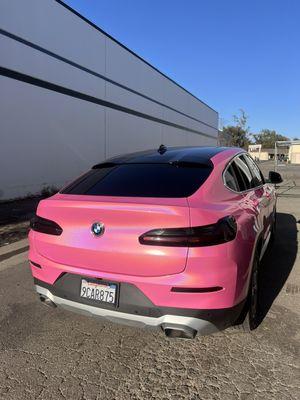 BMW X4 Wrapped in Aura iridescent pink