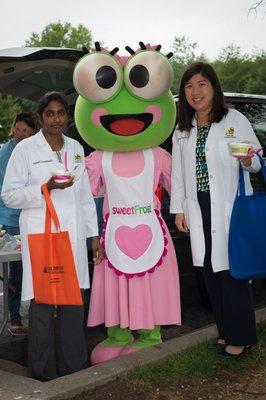 Ice cream social : Patient Appreciation Day 2018 Dr Rukmini Konatalapalli & Dr Maria Chou