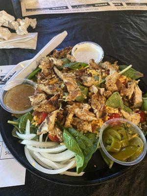 Grilled chicken salad which was very tasty. Chicken was freshly grilled and it wasn't just iceberg lettuce. Very good.