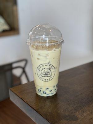 ig: @whatsviveating  |  oolong milk tea with oolong boba