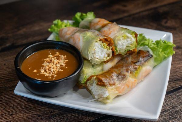 Shrimp and grilled pork's spring rolls