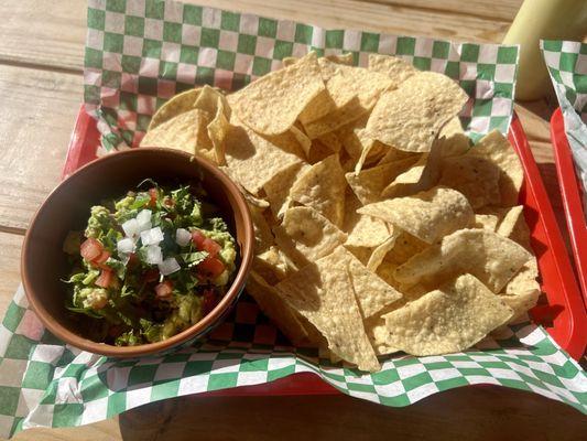 Guac and chips