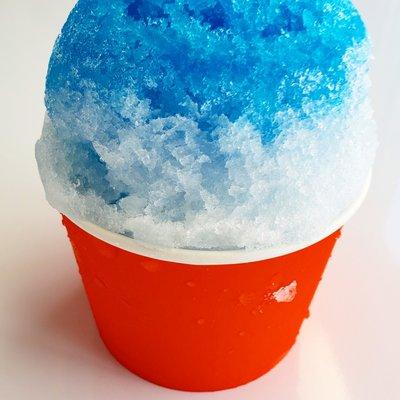 Medium Blue Raspberry & Piña Colada shaved ice