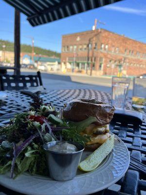 Roslyn burger. Delish.