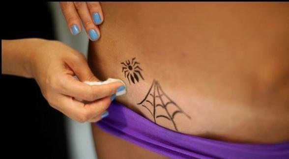 Airbrush tattoo applied directly after a Brazilian bikini wax, Vattooing lets you live dangerously temporarily.