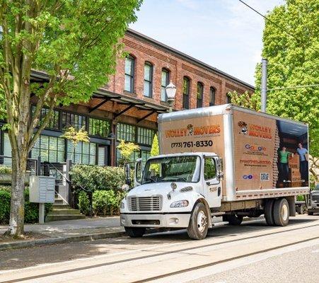 Whether it's local moving, long distance moving, residential moving or commercial moving, Wolley Movers is the best moving company for you!