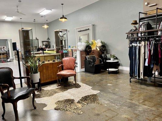 Catch 22 Salon and Boutique