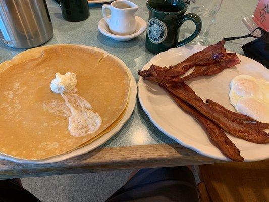 49er flap jacks with bacon and eggs