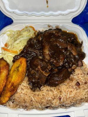 Oxtail. Peas & Rice, Cabbage & Sweet Plaintains