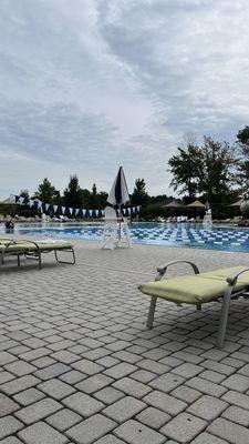 Outdoor pool opening till Oct 1st