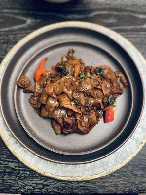 Beef Pad Kee Mao (Drunken Noodle). Perfect!