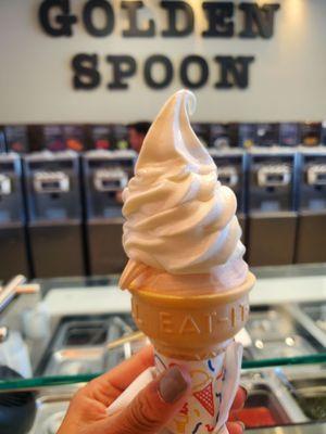 Mini cone $4, coconut and peach