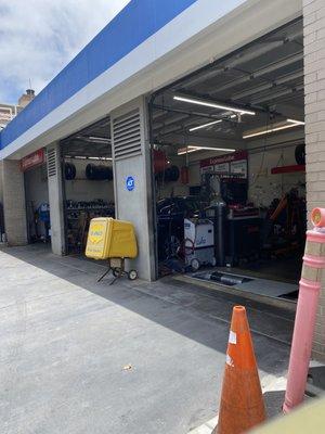 2 bay garage