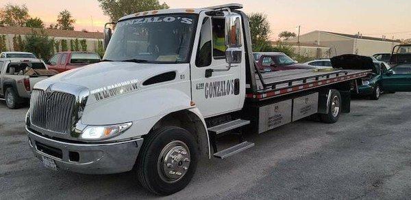 We will answer your towing call 24/7!