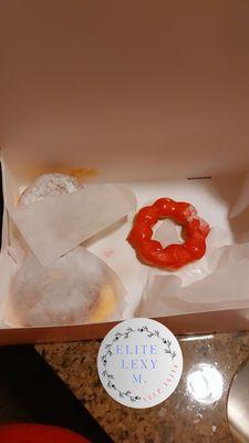 This strawberry donut and pumpkin cream donuts were phenomenal!