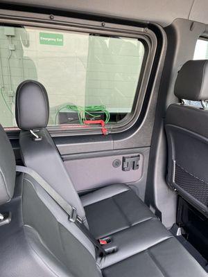 UCS Limo's new Sprinter 170' wheelbase 15 passenger van emergency hatch