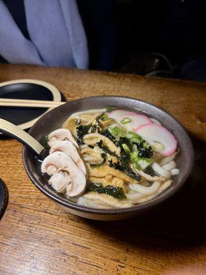 Udon with fish cakes