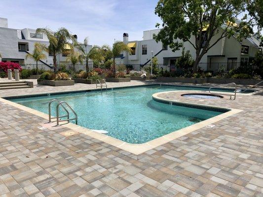 HOA Pools