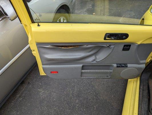 Driver side door.  I have replacement handles.