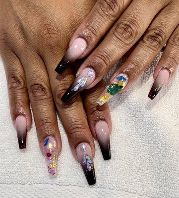 Mk nails & spa
541 318 9192