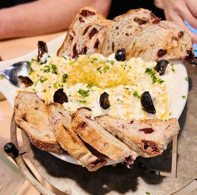 Whipped ricotta and honey spread with cranberry beeJ