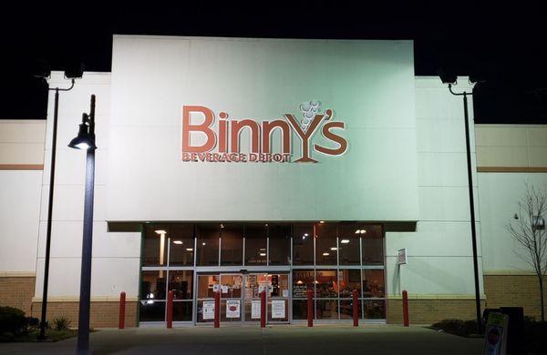 The Binny's in Bolingbrook is on the outskirts of the Promenade. Become a member and save $$$ on alcohol!