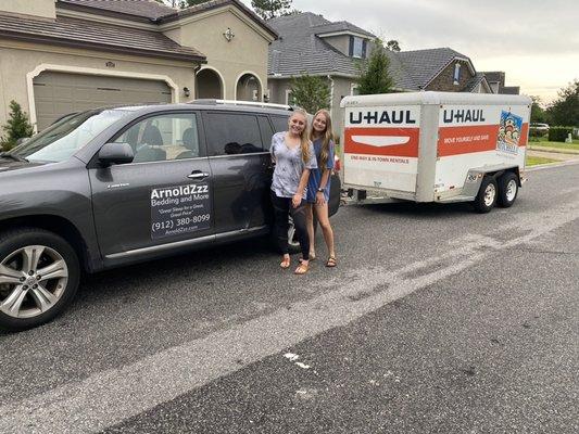 I got two of my girls to help our with a local delivery in Tamaya on Beach Blvd.