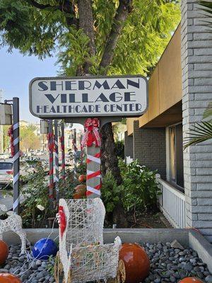 Feeling the spirit at Sherman Village Healthcare Center