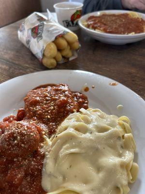 Classic sampler, Spaghetti with Meatballs