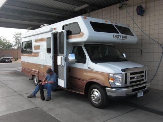 RV Washed and Polished & Paint Sealed