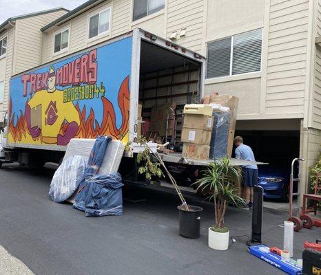 Trek Moving Company - Best Movers and Packers in Los Angeles