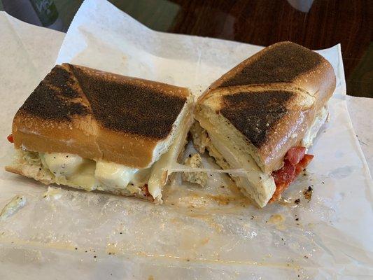 Artichoke melt with chicken breast