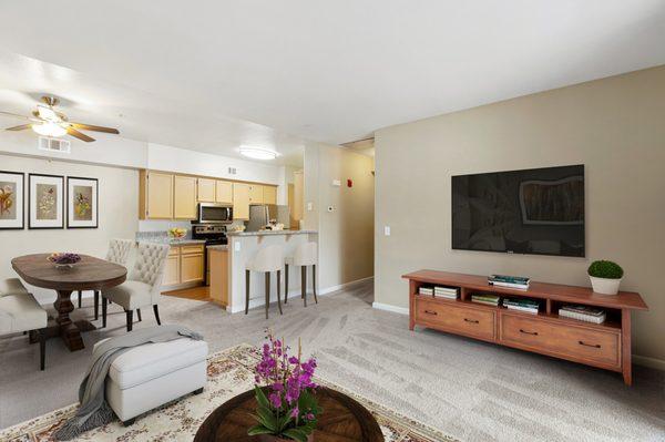 Open floor plan with breakfast bar.