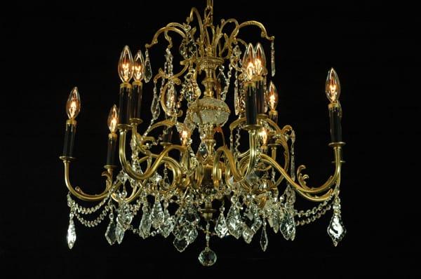 Awesome Antique Chandeliers And Wall Sconces.