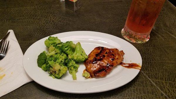 Stopped in ordered from the Three Course menu the Hickory Bourbon Chicken...