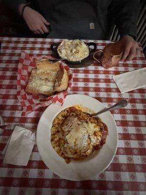 Chicken Parmigiano, Garlic Bread, Baked Seafood Italiano