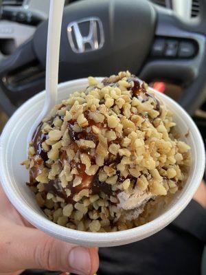 Peanut Butter Oreo Ice Cream w/ Fudge and nuts