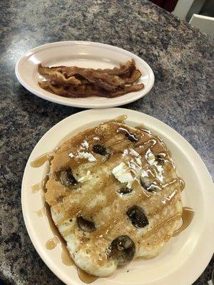 Banana pancakes w bacon