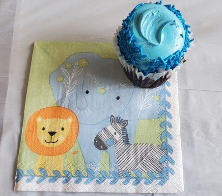 Baby shower cupcake