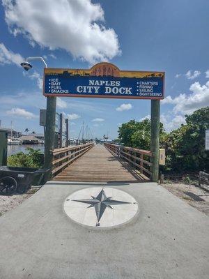 Views from outside, Naples docks