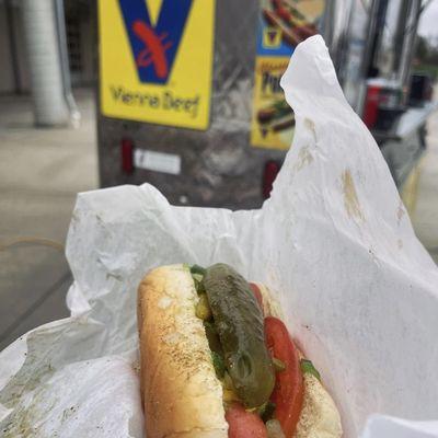 Vienna Beef Factory Trained and Recognized Hotdog Joint, Chicago Dog!