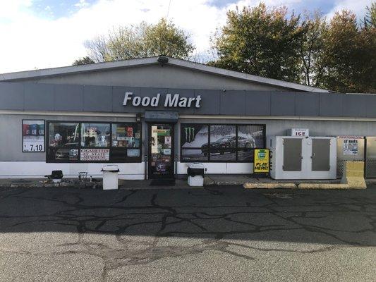 Quakertown Food Mart, gas station