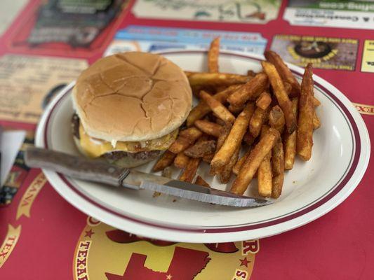 Cheeseburger meal