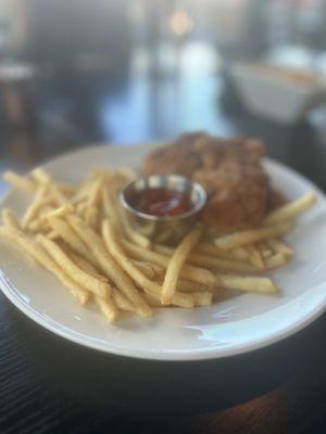 Kids chicken fingers and fries