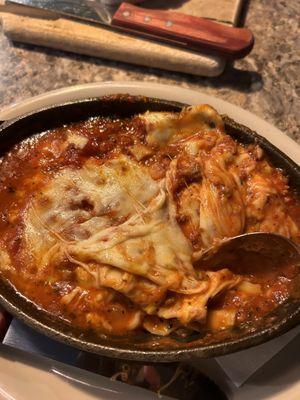 Lasagna with way too much mozzarella and no ricotta to be found.  Sauce was very good and pasta was cooked perfectly.