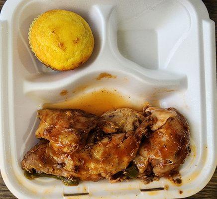 Barbeque baked chicken and corn bread