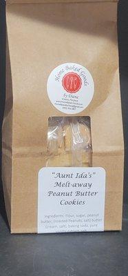 Aunt Ida's Melt-away Peanut Butter Cookies