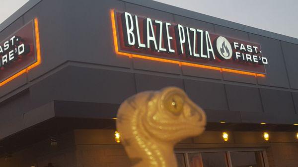 Bob the Raptor Says "Mammals come here to pizza prey fast."